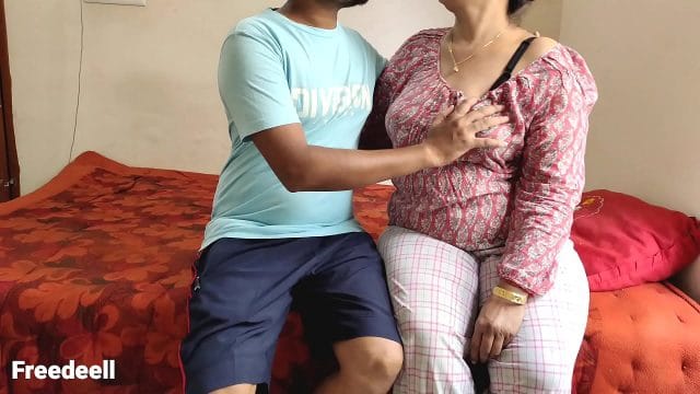Desi chubby aunty nude and fuck video